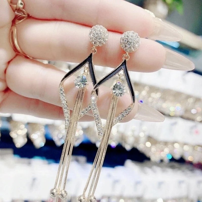 Kaleie™ Geometric tassel earrings